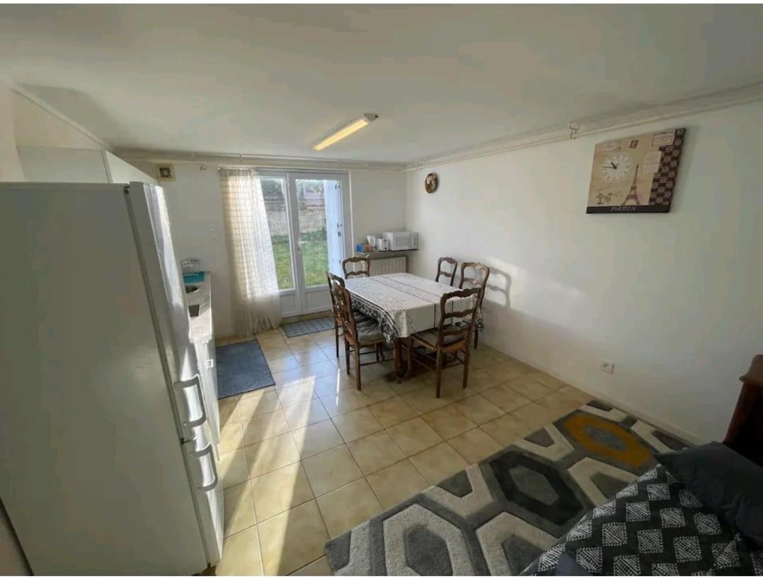 -comme A La Maison- Jardin, Veranda, Ideal Familles Et Business * Niort